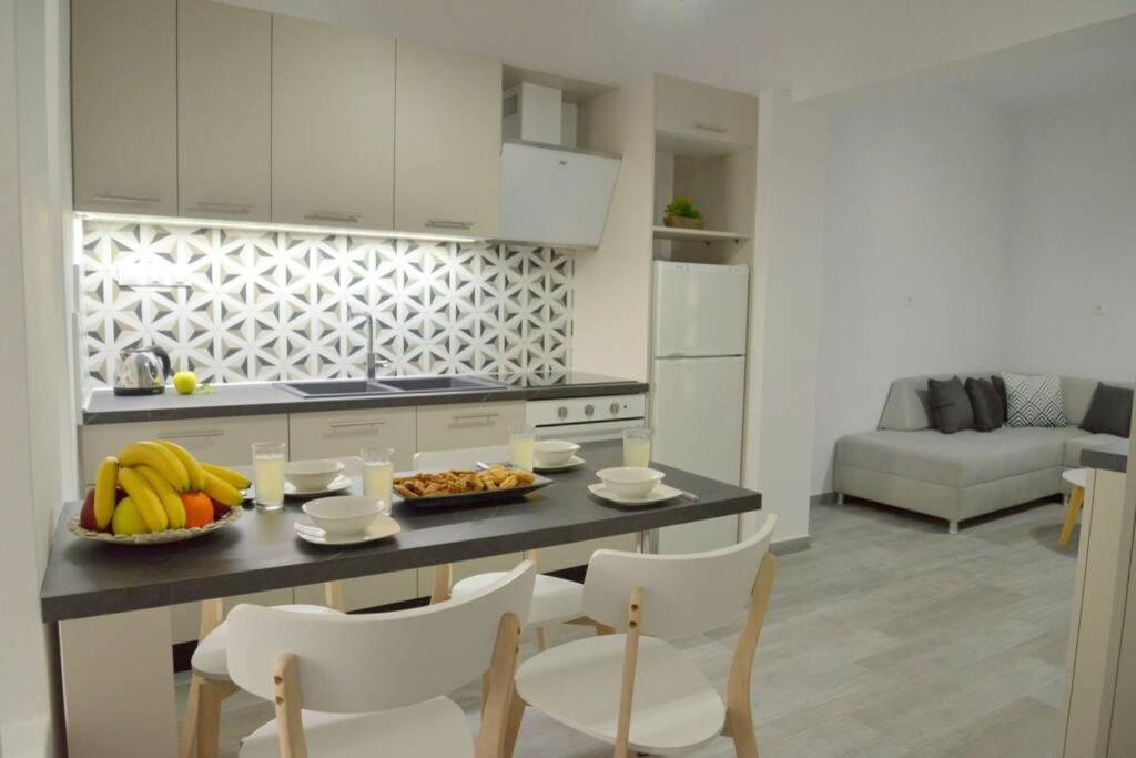 Alisahni Apartment Adamantas  Buitenkant foto