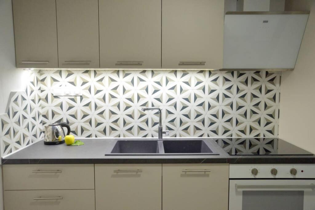 Alisahni Apartment Adamantas  Buitenkant foto